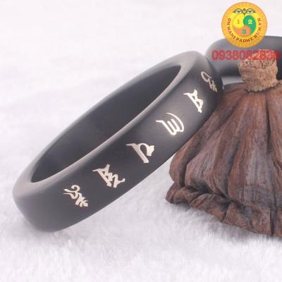 Vòng tay gỗ thần chú Om Mani Padme Hum OMN_VTG